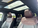 Certified 2023 Ford Explorer Platinum w/ Technology Package image 3