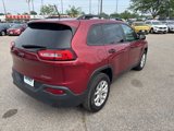 Used 2016 Jeep Cherokee Sport image 5
