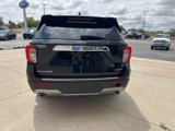Used 2024 Ford Explorer Limited image 3