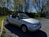 Used 2002 Volkswagen Cabrio GLX image 4