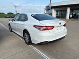 Used 2018 Toyota Camry LE image 4