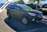 Used 2019 Ford Escape SE image 2