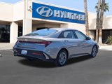 Used 2024 Hyundai Elantra SEL image 4