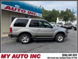 Used 2003 Ford Explorer image 3