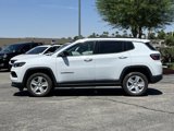 Used 2022 Jeep Compass Latitude w/ Sun and Sound Group image 5