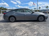 Used 2024 Nissan Altima 2.5 SV image 3