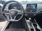 Used 2024 Nissan Altima 2.5 SV image 5