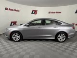 Used 2016 Chrysler 200 Limited w/ Convenience Group image 3