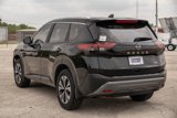 Used 2023 Nissan Rogue SV w/ SV Premium B Package image 5