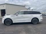 Used 2021 Lincoln Aviator Black Label w/ Dynamic Handling Package image 2