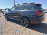 Used 2023 Kia Sorento SX Prestige image 2