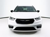 New 2025 Chrysler Pacifica Select image 2