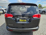 Used 2023 Chrysler Voyager LX image 4