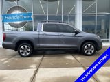 Certified 2017 Honda Ridgeline RTL image 2