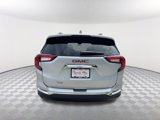 Used 2022 GMC Terrain SLT w/ Infotainment Package II image 5