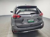 Used 2017 Nissan Rogue SV w/ SV Premium Package image 6