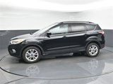 Used 2017 Ford Escape SE w/ Equipment Group 201A image 4