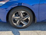 Used 2023 Hyundai Elantra SEL w/ Convenience Package image 3