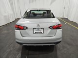 Used 2021 Nissan Versa SV image 4
