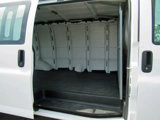 Used 2017 Chevrolet Express 2500 Extended image 5