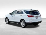 Used 2021 Chevrolet Equinox LT w/ Driver Convenience Package image 3