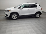 Used 2020 Chevrolet Trax LT w/ LT Convenience Package image 2