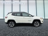 Used 2018 Jeep Compass Limited w/ Navigation Group image 2