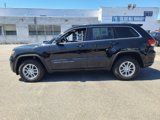 Used 2020 Jeep Grand Cherokee Laredo image 2
