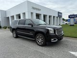 Used 2020 GMC Yukon XL Denali image 2