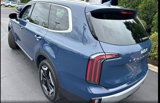 Used 2023 Kia Telluride EX w/ EX Captain's Chair Package image 2