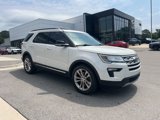Used 2018 Ford Explorer XLT w/ Equipment Group 202A image 3