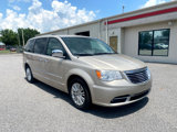 Used 2014 Chrysler Town & Country Limited image 3