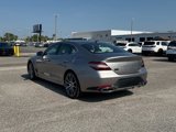 Used 2024 Genesis G70 2.5T image 5