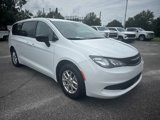 Used 2024 Chrysler Voyager LX image 4