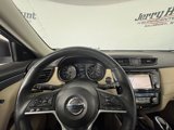 Used 2017 Nissan Rogue SV w/ SV Premium Package image 2