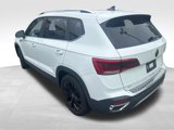 Used 2022 Volkswagen Taos SE w/ Panoramic Sunroof Package image 5