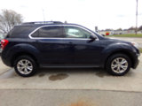 Used 2017 Chevrolet Equinox LT image 2