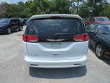 Used 2023 Chrysler Voyager LX image 4