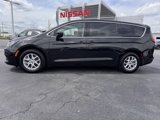 Used 2023 Chrysler Voyager LX image 2