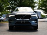 Used 2022 Volvo XC60 B5 Momentum image 2