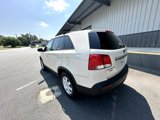 Used 2012 Kia Sorento LX image 3