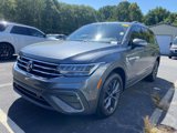 Used 2023 Volkswagen Tiguan SE image 3