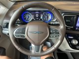 Used 2017 Chrysler Pacifica Touring-L Plus w/ Advanced Safetytec Group image 2