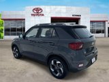 Used 2024 Hyundai Venue Limited image 4