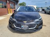 Used 2018 Chevrolet Cruze LT image 2