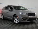 Used 2022 Chrysler Pacifica Touring-L image 2