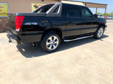Used 2005 Chevrolet Avalanche LS image 2