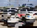 Used 2017 Honda Pilot EX-L image 3
