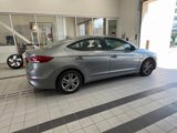 Used 2017 Hyundai Elantra SE image 2