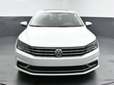 Used 2019 Volkswagen Passat 2.0T Wolfsburg image 3